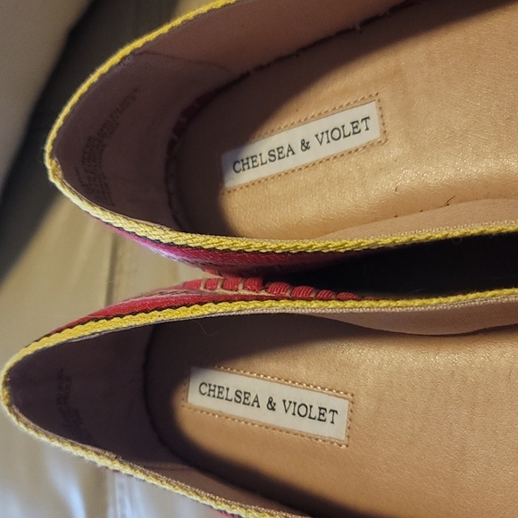 Chelsea & Violet Espadrilles - Picture 2 of 8